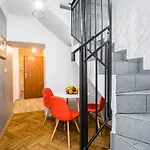 Royal Old Town Aparthotel