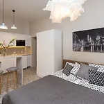 Aparthotel Royal Old Town