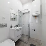Royal Old Town Aparthotel