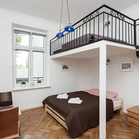 Royal Old Town Apartahotel 3*